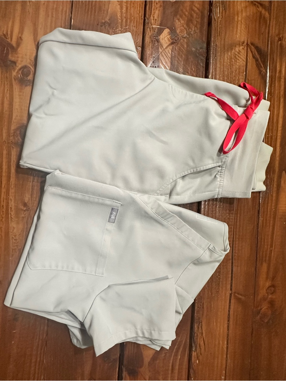 Figs Scrub Bottoms and Top in Color Bone